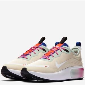 Nike air max DIA Women’s Beige Sneakers with Pink and Orange Accents